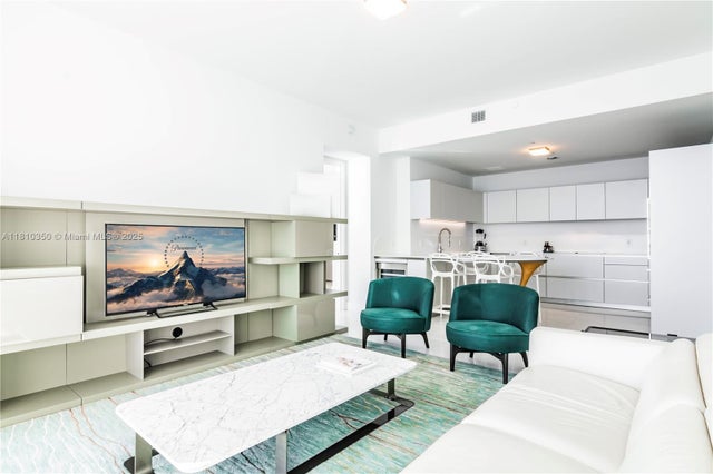 3 of 33 - 16901 Collins Ave 2504, Sunny Isles Beach, FL