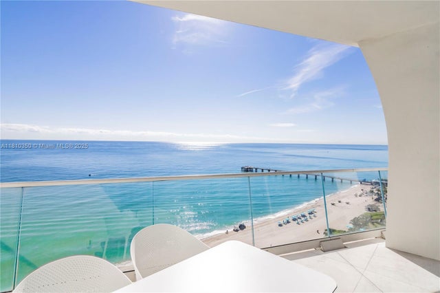 5 of 33 - 16901 Collins Ave 2504, Sunny Isles Beach, FL