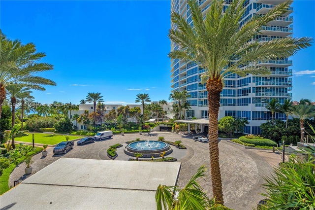 5 of 36 - 50 S Pointe Dr 606, Miami Beach, FL