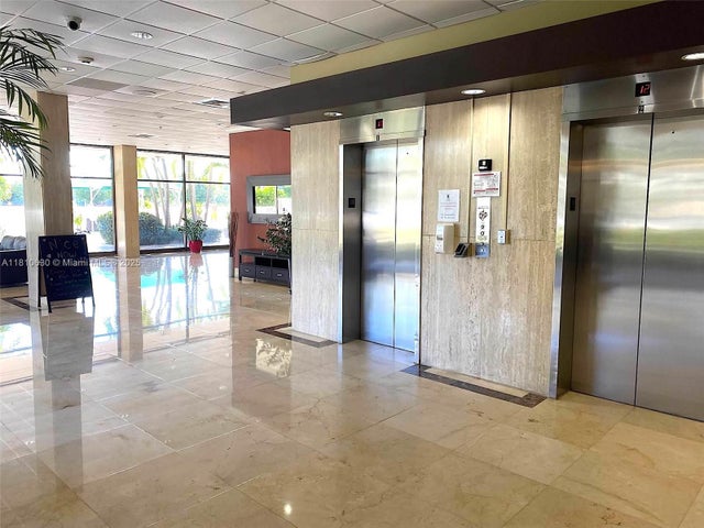 3 of 11 - 400 Kings Point Dr 318, Sunny Isles Beach, FL