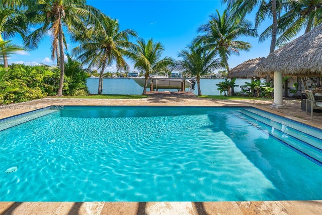3 of 58 - 425 N Shore Dr, Miami Beach, FL