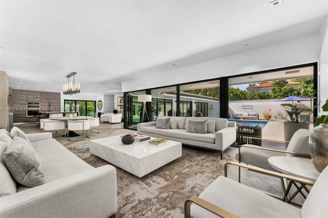 5 of 43 - 4250 Bay Point Rd, Miami, FL