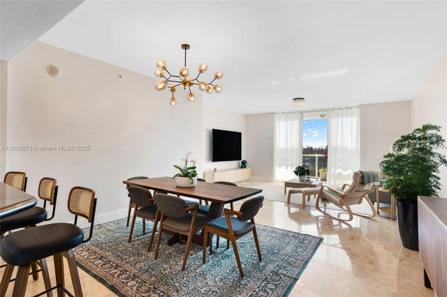 2 of 38 - 14951 Royal Oaks Ln 901, North Miami, FL