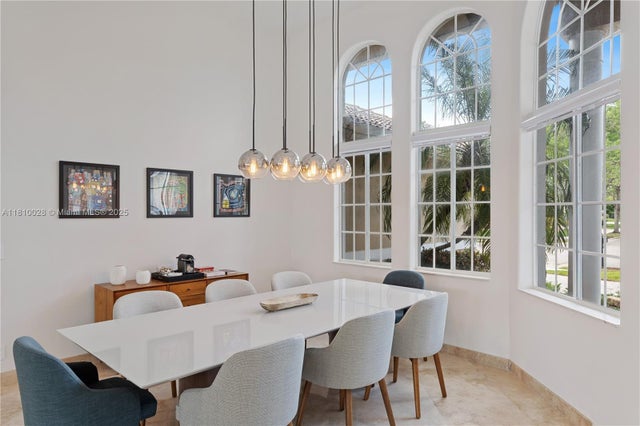 4 of 34 - 146 Dockside Cir, Weston, FL