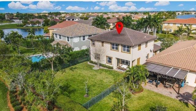 2 of 44 - 8711 Waterside Ct, Parkland, FL