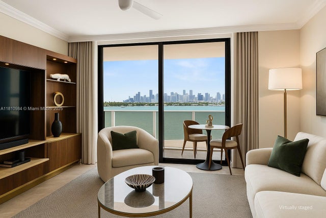4 of 48 - 9 Island Ave 505, Miami Beach, FL
