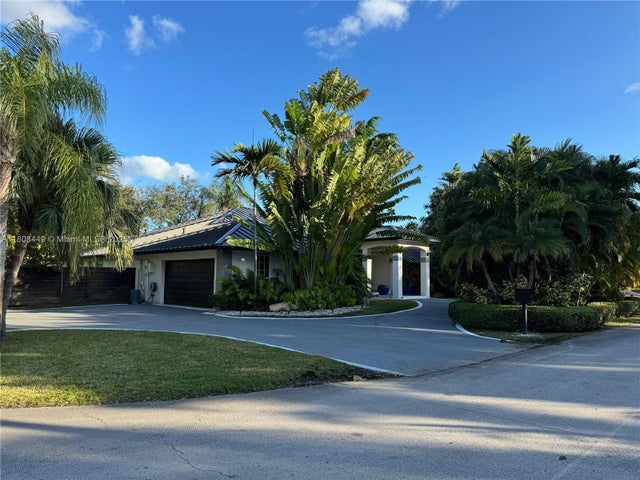2 of 23 - 14601 Sw 99th Ave, Miami, FL