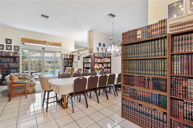3 of 29 - 1357 Camellia Ln, Weston, FL