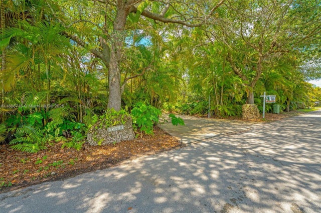 3 of 32 - 15820 Sw 250th St, Homestead, FL