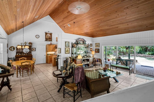 4 of 32 - 15820 Sw 250th St, Homestead, FL