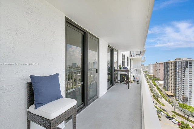 3 of 39 - 210 174th St 2212, Sunny Isles Beach, FL
