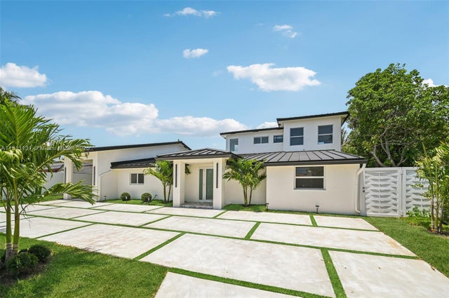 1 of 100 - 2001 Sw 23rd Ave, Fort Lauderdale, FL