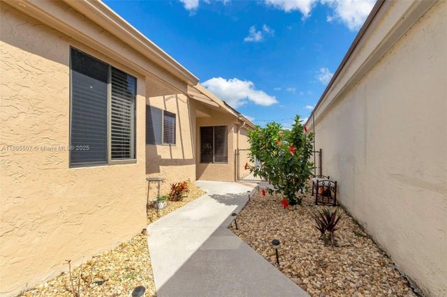 4 of 41 - 3831 Nw 21st St, Coconut Creek, FL