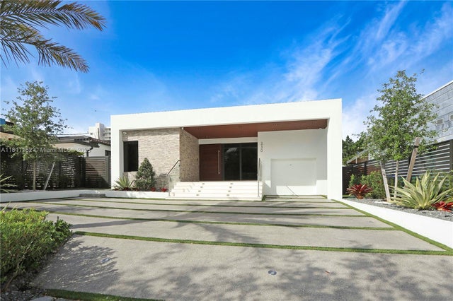 2 of 37 - 330 Sw 19th Rd, Miami, FL
