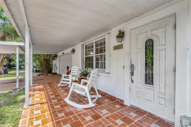 2 of 33 - 4035 N 110th Ave N, West Palm Beach, FL