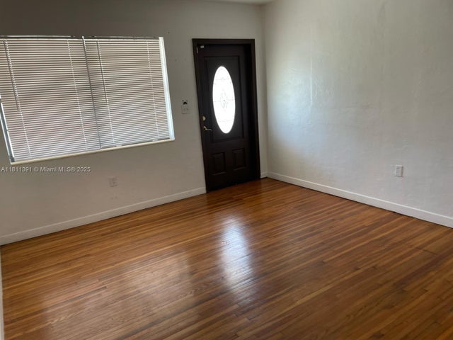 4 of 14 - 127 Nw 14th St, Homestead, FL