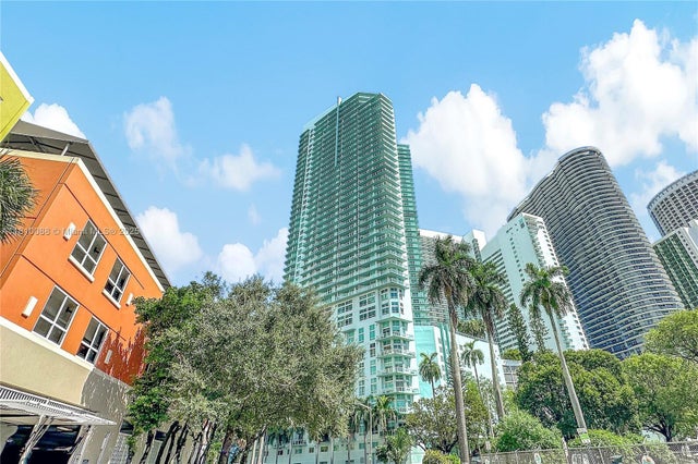 1 of 17 - 1900 N Bayshore Dr 507, Miami, FL