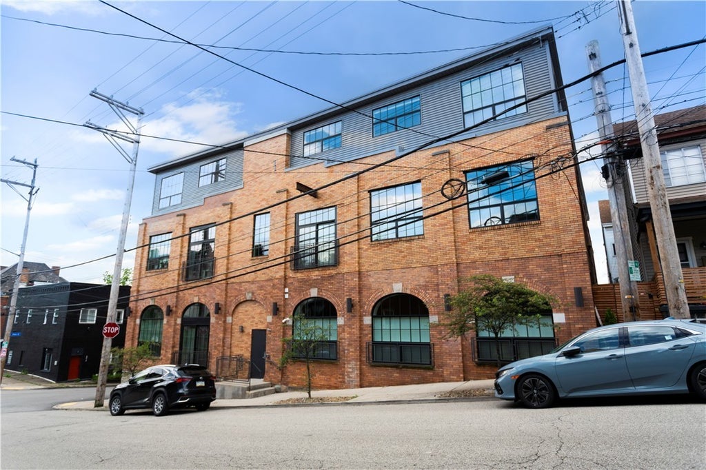 622 Gross Street 104, Bloomfield