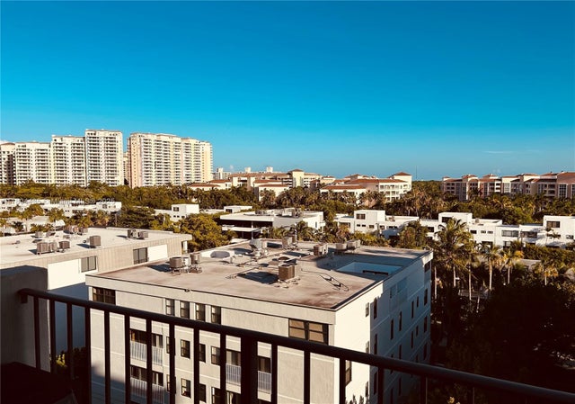 3 of 24 - 575 Crandon Blvd 808, Key Biscayne, FL