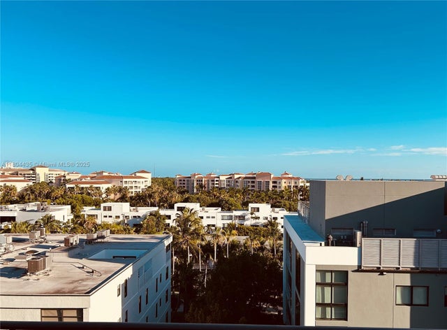 4 of 24 - 575 Crandon Blvd 808, Key Biscayne, FL