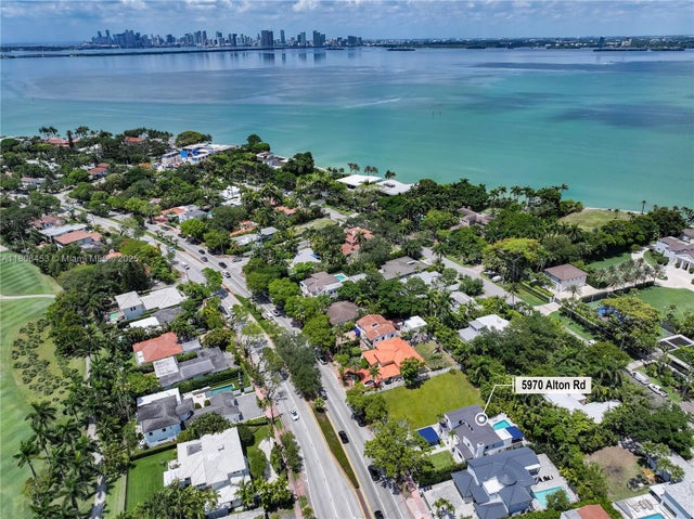 2 of 37 - 5970 Alton Rd, Miami Beach, FL