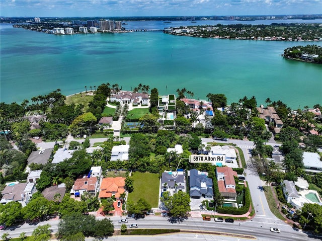 3 of 37 - 5970 Alton Rd, Miami Beach, FL