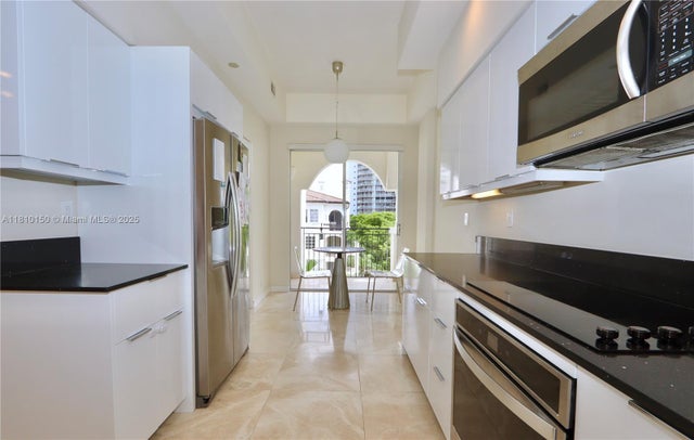 5 of 47 - 3900 Island Bl Ph 2, Aventura, FL