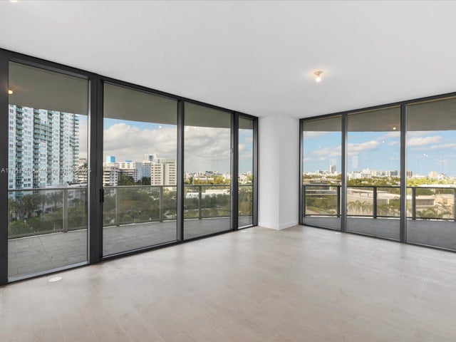 5 of 46 - 500 Alton Rd 805, Miami Beach, FL