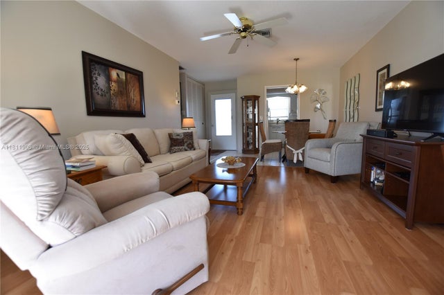 3 of 33 - 2862 W Crosley Dr C, West Palm Beach, FL