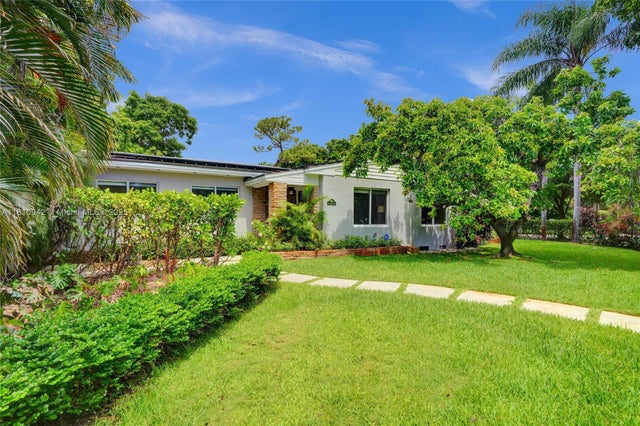 1 of 26 - 5620 Alhambra Cir, Coral Gables, FL