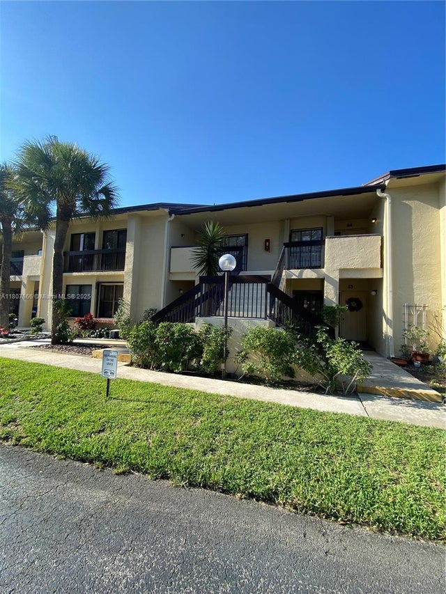2 of 30 - 1945 Sw 15th St 61, Deerfield Beach, FL