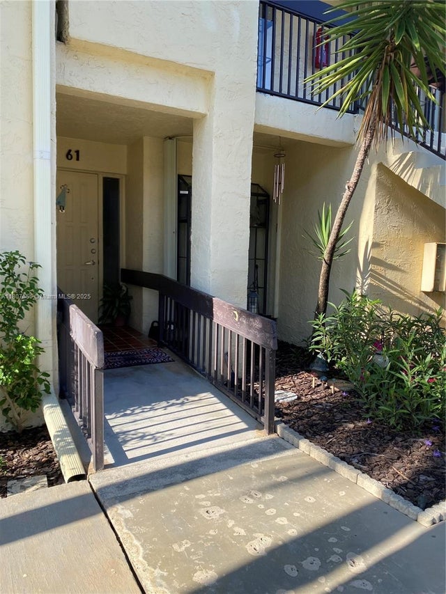 3 of 30 - 1945 Sw 15th St 61, Deerfield Beach, FL