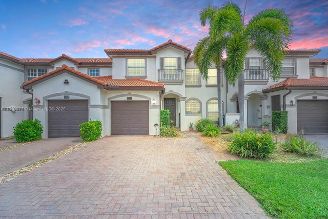 2 of 46 - 9741 Darlington Pl, Cooper City, FL