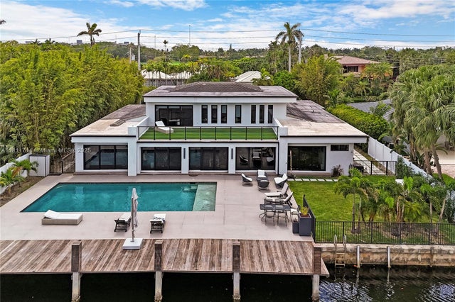 2 of 53 - 1601 Diplomat Pkwy, Hollywood, FL