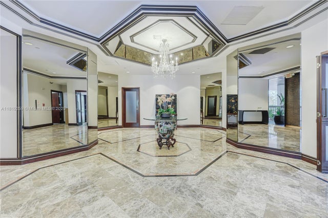 1 of 36 - 151 Se 15th Rd 1903, Miami, FL