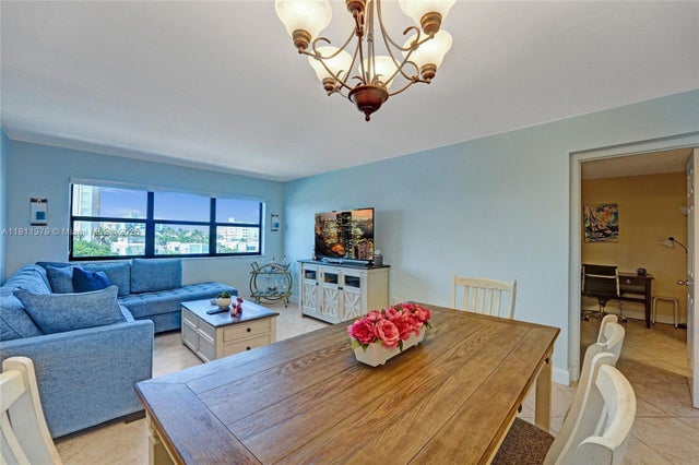 2 of 49 - 1201 S Ocean Dr 312n, Hollywood, FL
