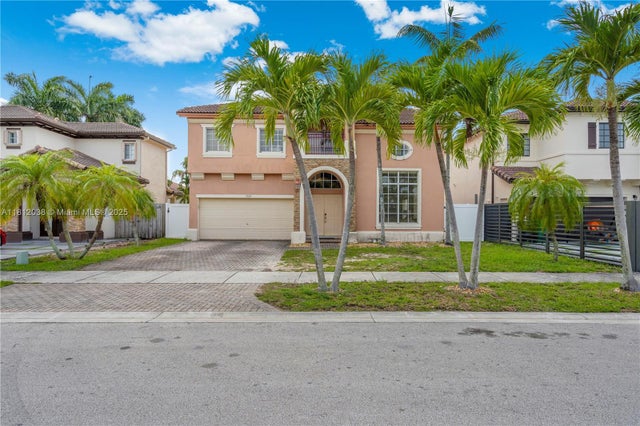 1 of 35 - 1724 Sw 154th Path, Miami, FL