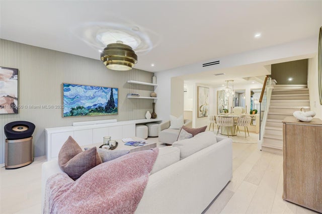 5 of 41 - 725 Biltmore Ct, Coral Gables, FL