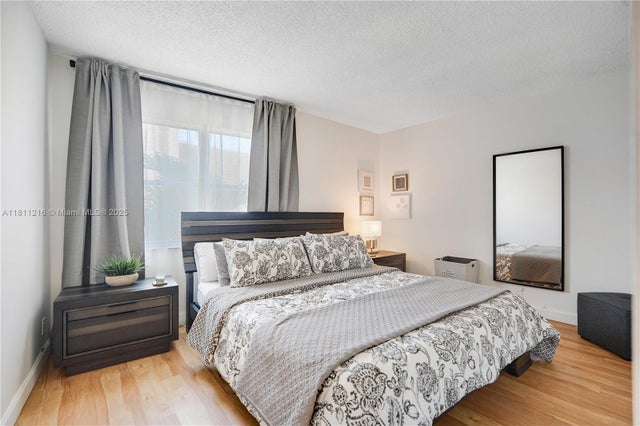 4 of 28 - 401 Golden Isles Dr 302, Hallandale Beach, FL