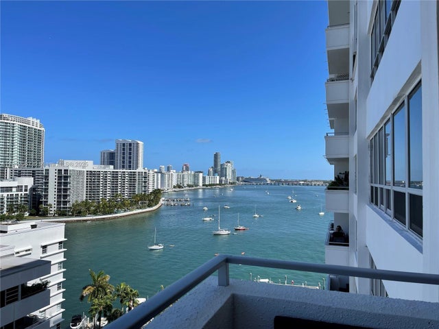 4 of 15 - 11 Island Ave 1408, Miami Beach, FL