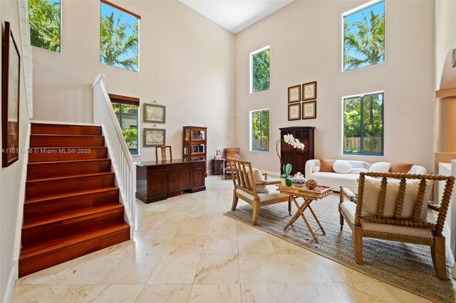 8205 Sw 171st Ter, Palmetto Bay