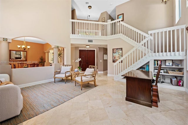 5 of 51 - 8205 Sw 171st Ter, Palmetto Bay, FL