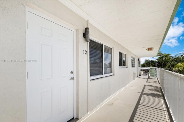 4 of 23 - 2601 Ne 1st St 12, Pompano Beach, FL