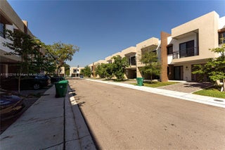 Photo of Listing #A11812210