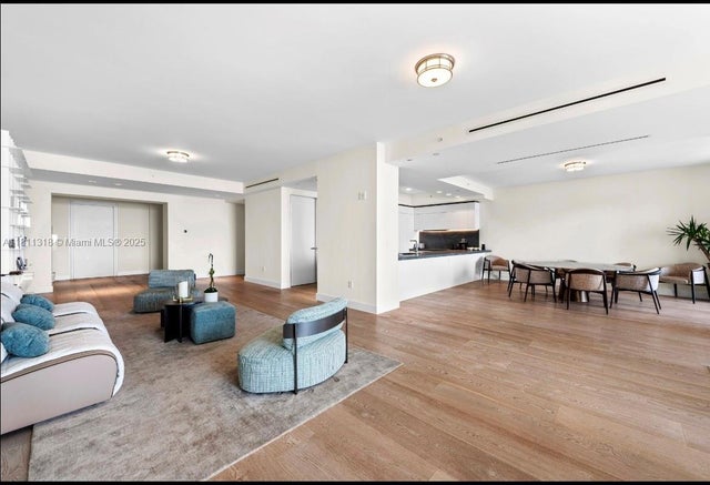 4 of 17 - 7055 Fisher Island Dr 7055, Miami Beach, FL