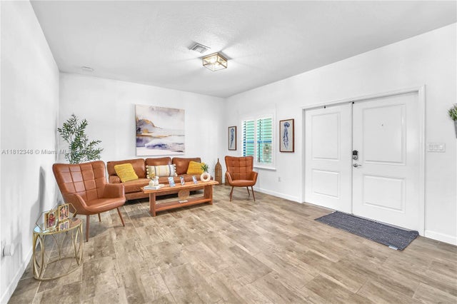 5 of 16 - 21342 Sw 132nd Pl, Miami, FL