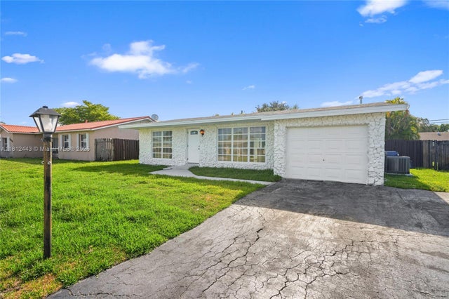 2 of 23 - 3830 Nw 113th Ter, Sunrise, FL