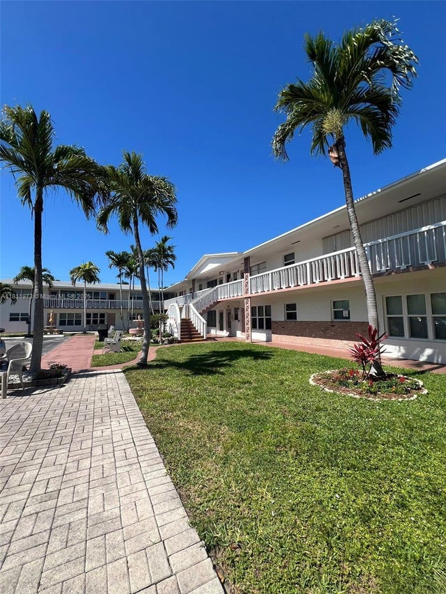 2 of 22 - 1300 N 12th Ct 8a, Hollywood, FL