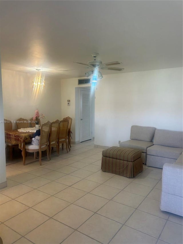 2 of 7 - 5300 Washington St F215, Hollywood, FL