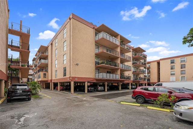 2 of 31 - 1950 W 56th St 2311b, Hialeah, FL